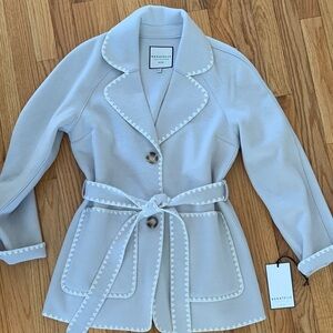 Bagatelle Women's Gray Blazer with Belt and Trim